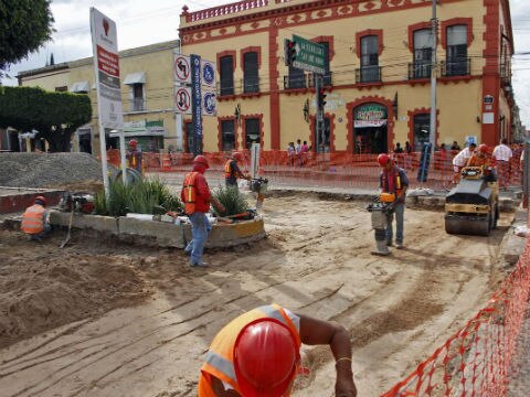 Proyectan 100 mdp para obras viales