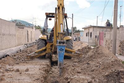 Denuncian falta de agua por edificación de fraccionamiento