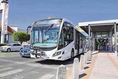 Conductoras de Qrobús, víctimas de hostilidad de choferes