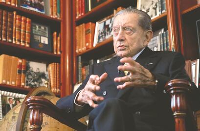 Miguel Alemán: "Consulta del NAIM informa a la gente"