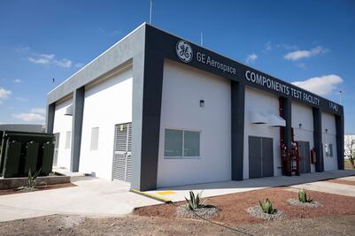 Ponen en marcha nuevo laboratorio de la UNAQ