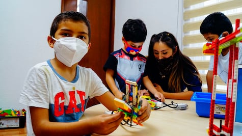 No tienen más de 12 años y ya diseñan auténticos robots en sus tiempos libres 