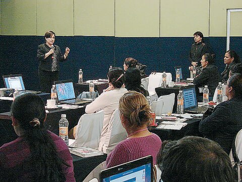 Inician cursos de capacitación en Salud