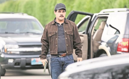 Busto saca su lado siniestro