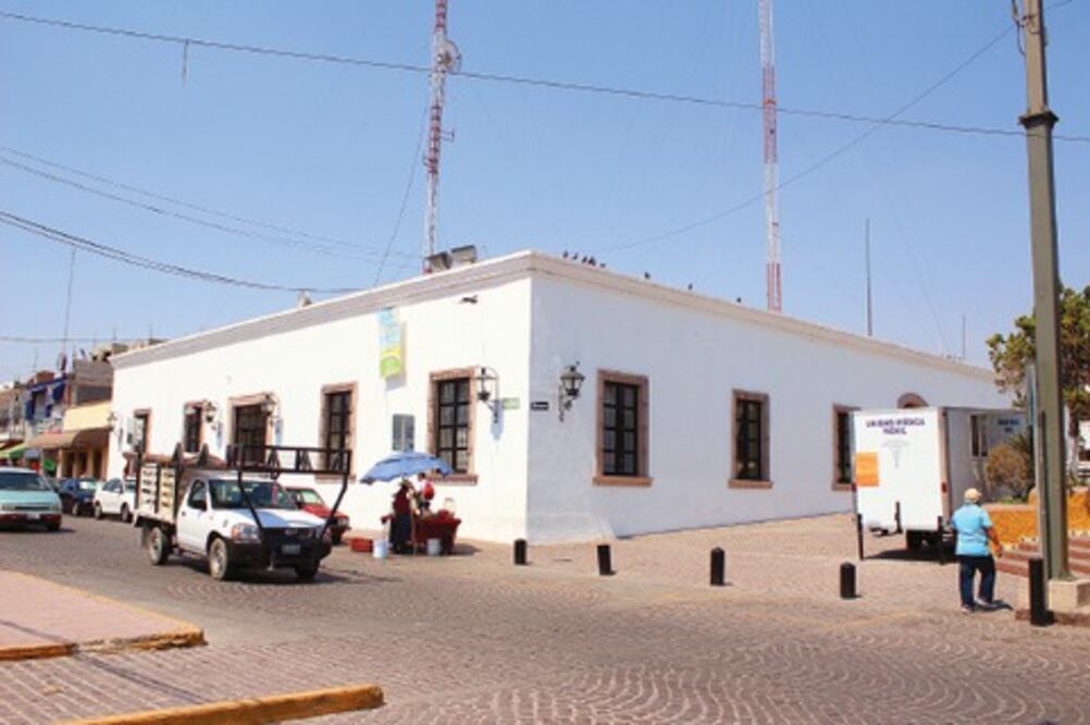 Panista externa ayuda a Loyola