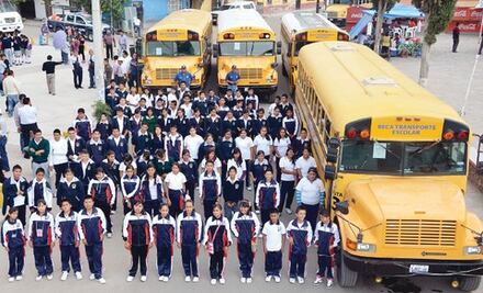 Trasladarán gratis a alumnos de El Marqués 