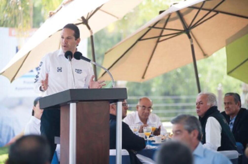 Domínguez propone Contraloría 