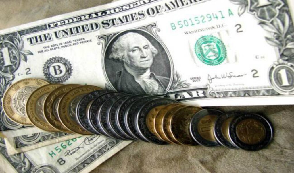 Peso brinca el muro de Trump y gana terreno