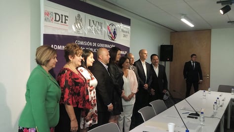 Aprueban en comisiones Ley del Sistema DIF