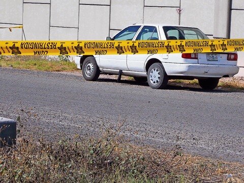 Frustran despojo a camioneta de valores