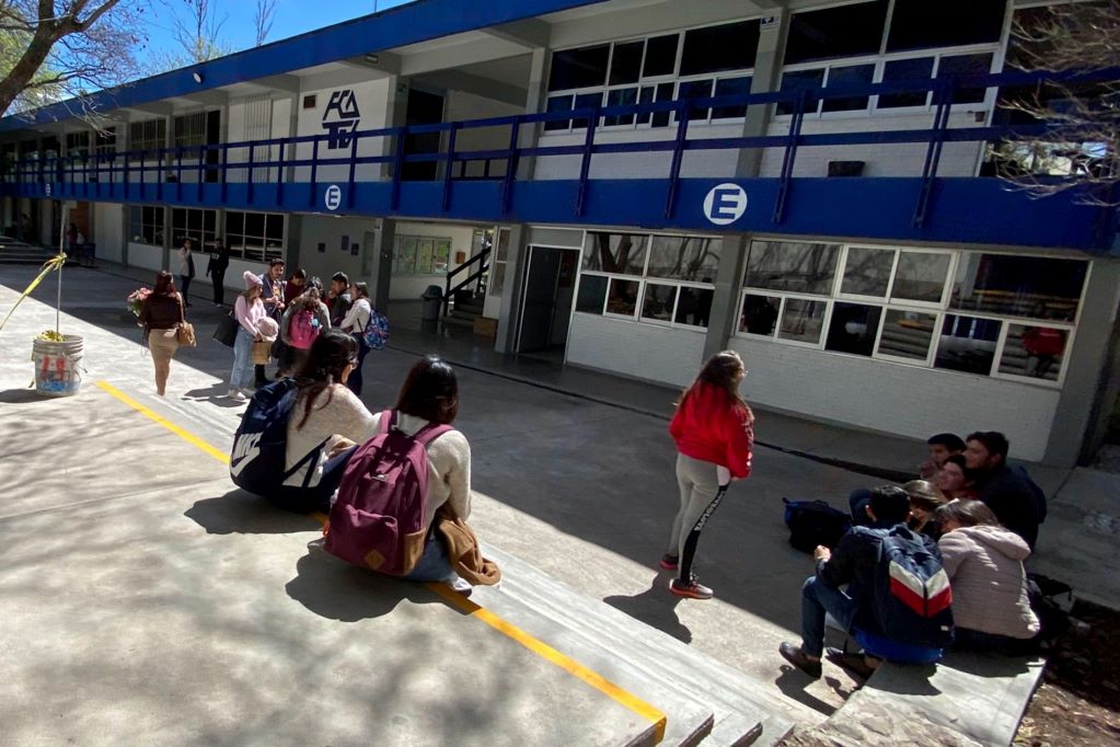 Baja presupuesto federal para educación superior