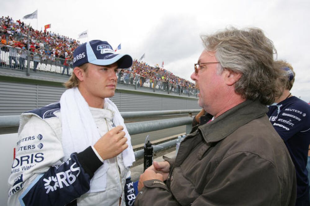 Nico recibe consejos de su padre Keke en el circuito Nevers Magny Cours (WILLIAMS)