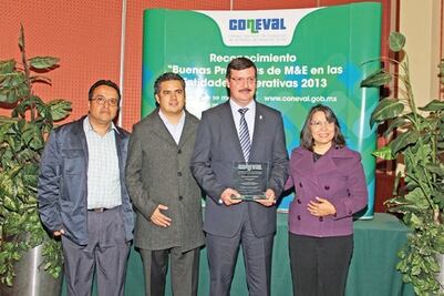 Reconoce Coneval uso de programas públicos