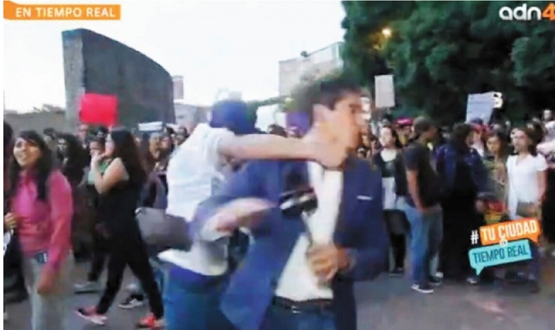 Vinculan a proceso a "El Chupas", presunto agresor de reportero en marcha