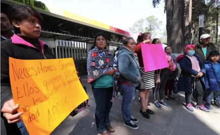 Padres de niños con cáncer de Toluca se manifiestan por falta de medicamentos