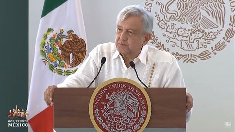AMLO pide dar buen trato a migrantes y todos los "seres del universo"