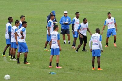 Honduras jugará, pero bajo protesta