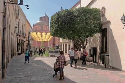 Reordenan ambulantaje