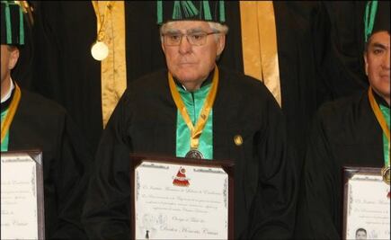 Entregan Doctorado Honoris Causa a Nelson Vargas