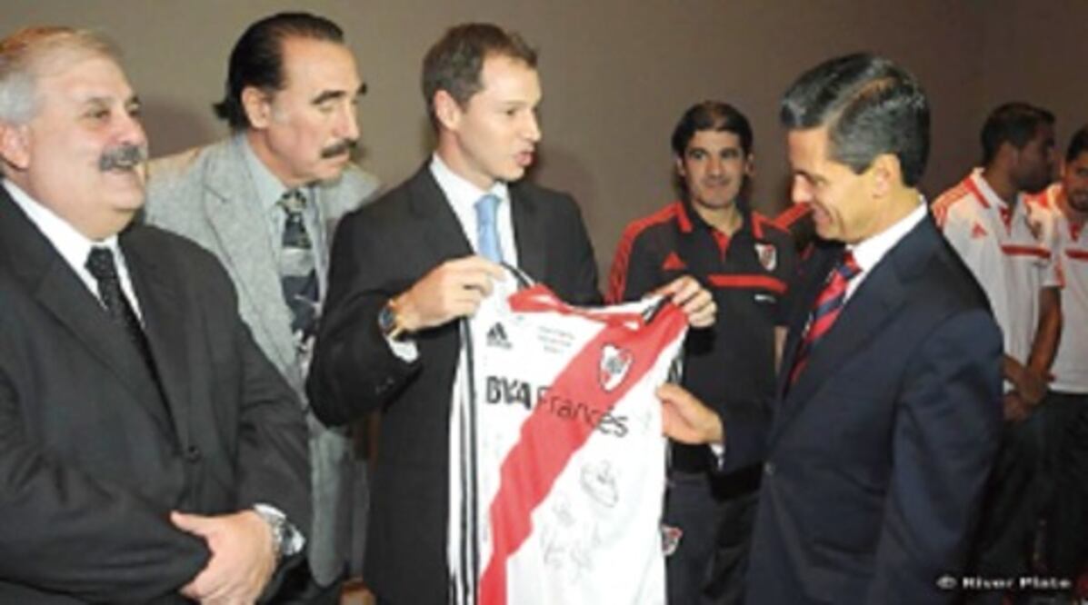 Presidente de México convive con el River