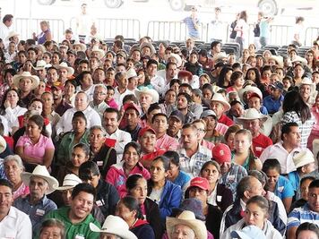 EPN visita la Sierra Gorda