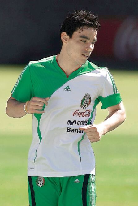 Omar Bravo se “baja del barco” del Tri