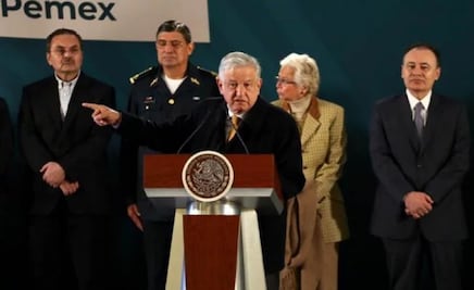 "Ex directores de Pemex sabían del robo de combustible": AMLO
