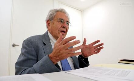 AMLO buscará fusionar al IMSS, ISSSTE y Pemex