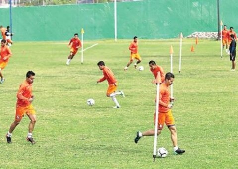 Vuelve la actividad a Gallos Blancos