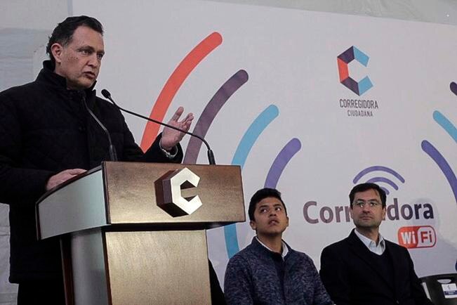 En Corregidora ya hay wifi gratis en las plazas