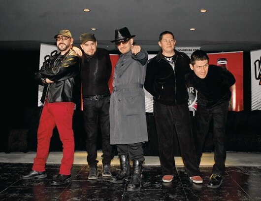 La Castañeda alistan nuevo material