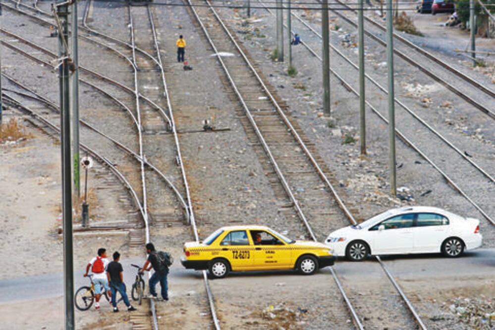 Siguen a la espera de reunión con empresa
