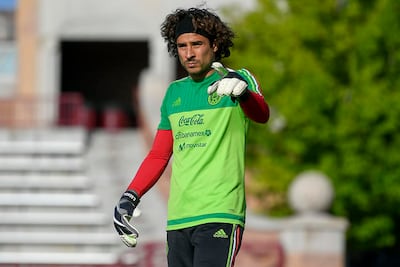 Considera a Guillermo Ochoa como el arquero ideal para la Selección