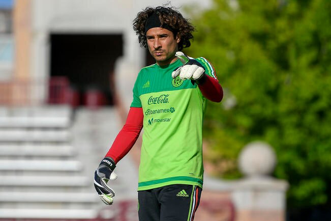 Considera a Guillermo Ochoa como el arquero ideal para la Selección