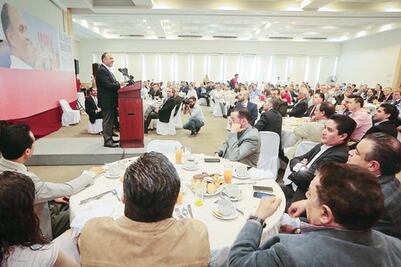 Buscará RLV alianza entre empresas y universidades 