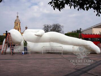 Humanoides “invaden” la ciudad de Querétaro