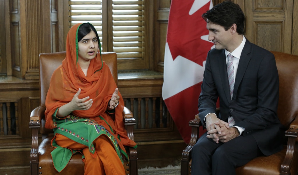 Malala desea que "vecinos" de Canadá sigan ejemplo a favor de refugiados