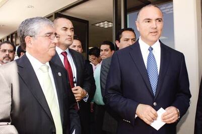 Solicitan vigilar y reubicar ductos