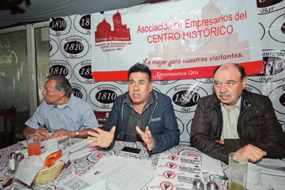 Niegan líder de empresarios que parquímetros los beneficien