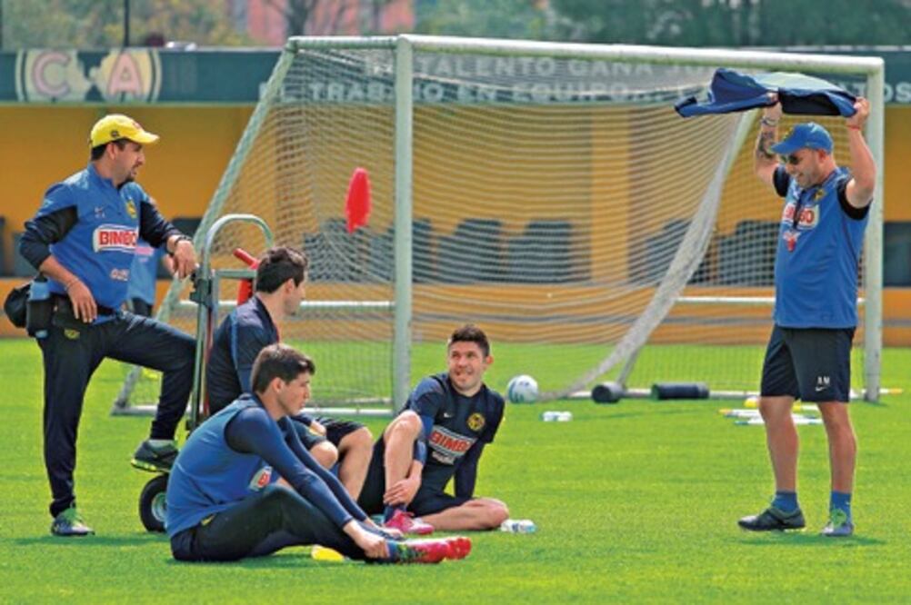 “‘Hermoso’ es el mejor delantero”