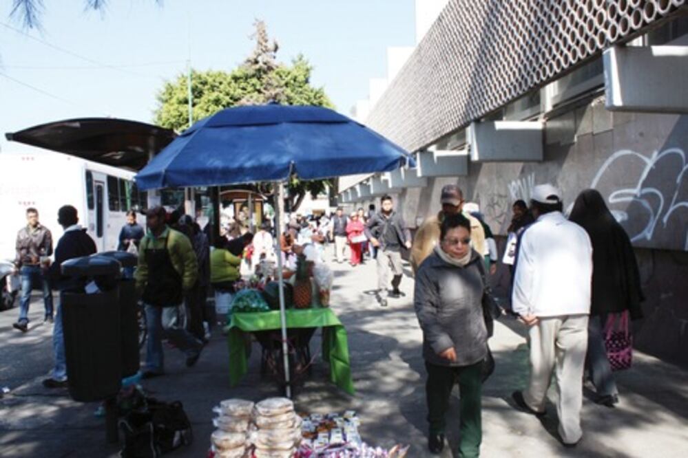 Credencial para 7 mil ambulantes