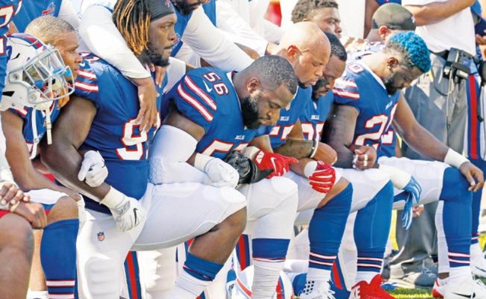 Trump insiste en atacar a la NFL