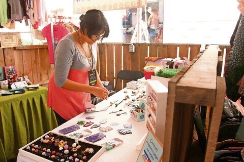 Promueve la Sejuve cultura de superación en mujeres