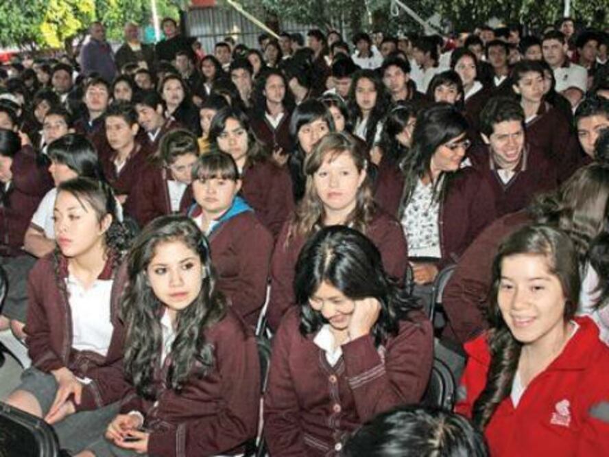 Imparte COBAQ taller sobre sexualidad