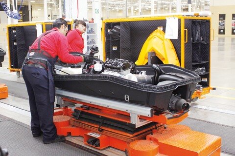 Estiman llegada de 2 empresas automotrices a San Juan del Río