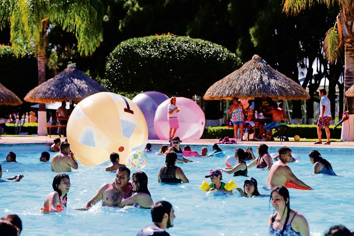 Infonavit podría llevarte a tu parque de diversiones favorito en esta Semana Santa
