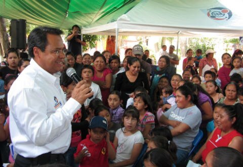 Lleva PAN servicios a comunidades