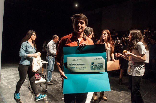 Bajo el signo de Tespis recibe Premio Manuel Herrera