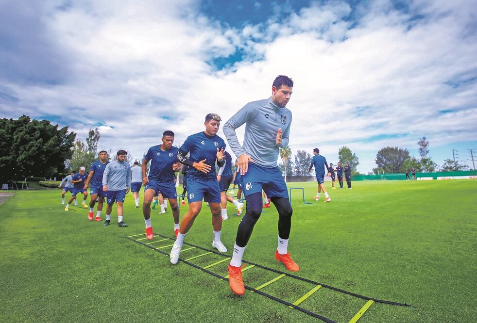 Fox Sports está interesado en comprar Gallos Blancos