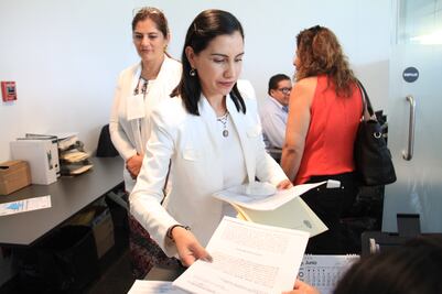 Buscan amparo ante temas de sexualidad en libros de texto